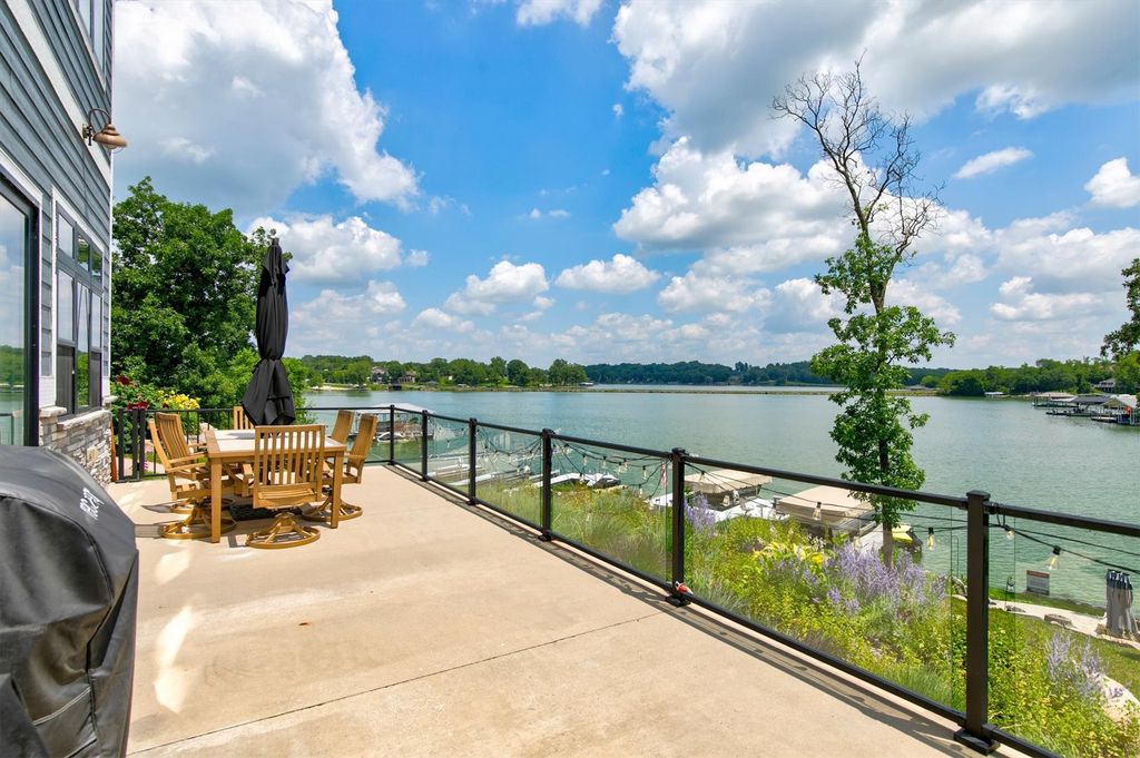 239 Whippoorwill Road, Montezuma, IA 50171