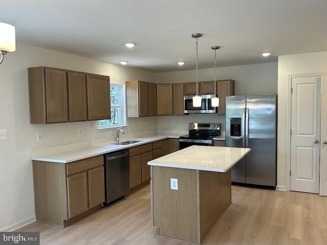 524 WELL DR, New Freedom, PA 17349