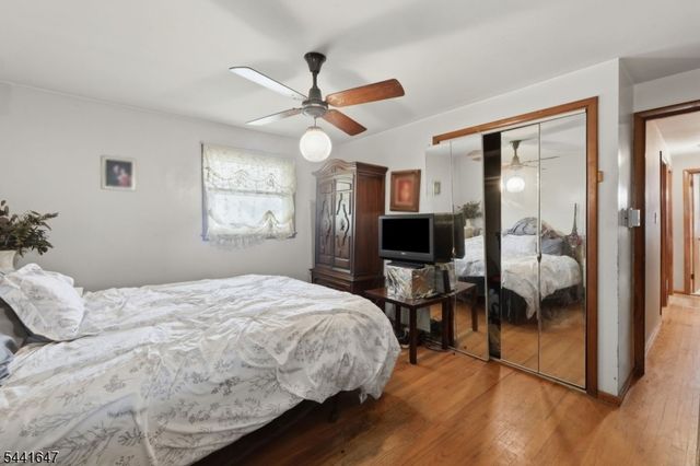 6 Plenge Dr, Belleville Twp., NJ 07109