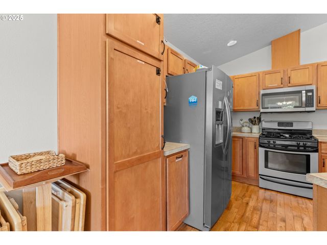 579 S SCHOONER CREEK Rd, Lincoln City, OR 97367