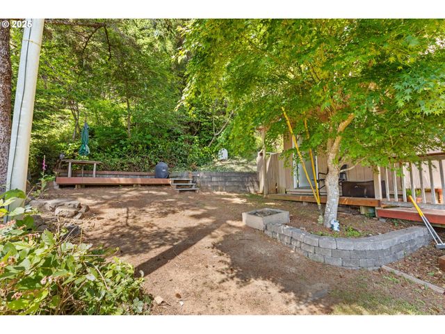 579 S SCHOONER CREEK Rd, Lincoln City, OR 97367