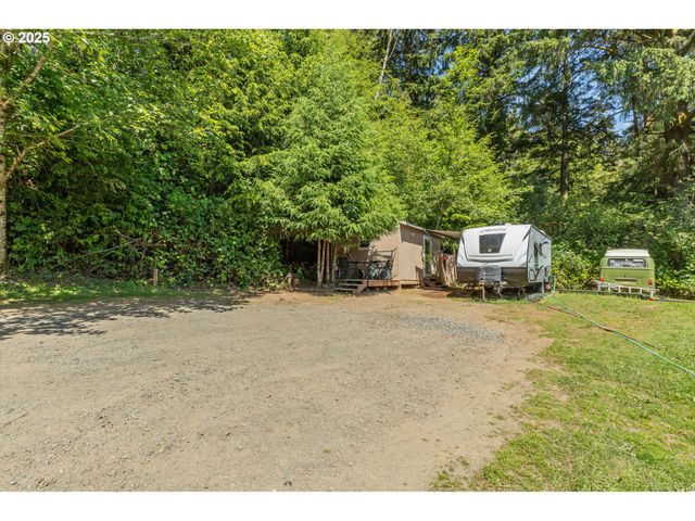579 S SCHOONER CREEK Rd, Lincoln City, OR 97367