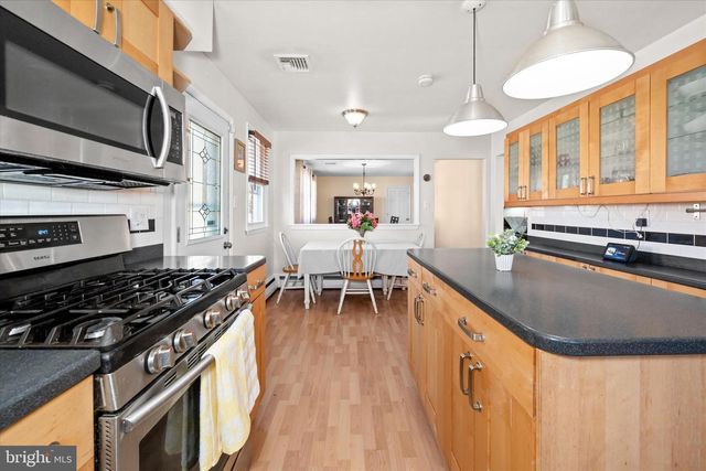 2621 STEPHENSON DR, Wilmington, DE 19808