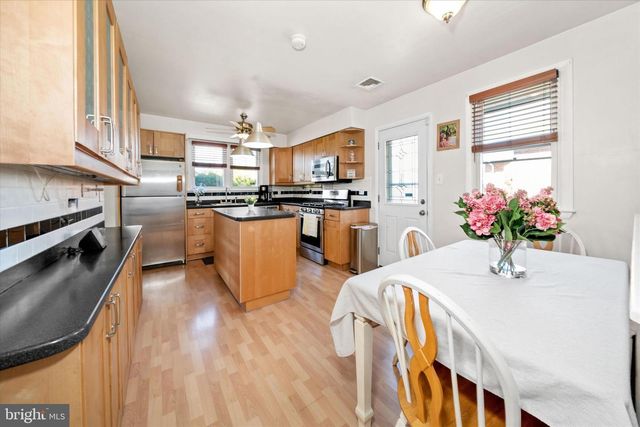 2621 STEPHENSON DR, Wilmington, DE 19808