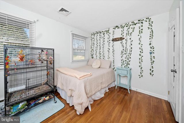 2621 STEPHENSON DR, Wilmington, DE 19808