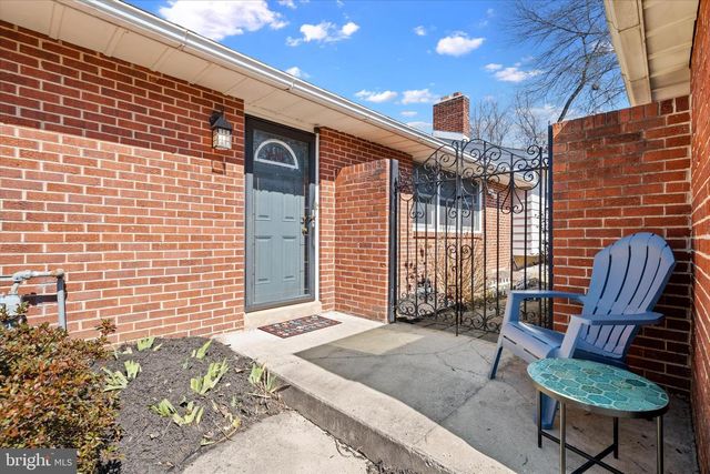 2621 STEPHENSON DR, Wilmington, DE 19808