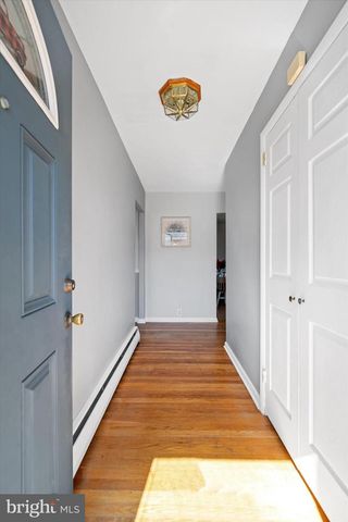 2621 STEPHENSON DR, Wilmington, DE 19808