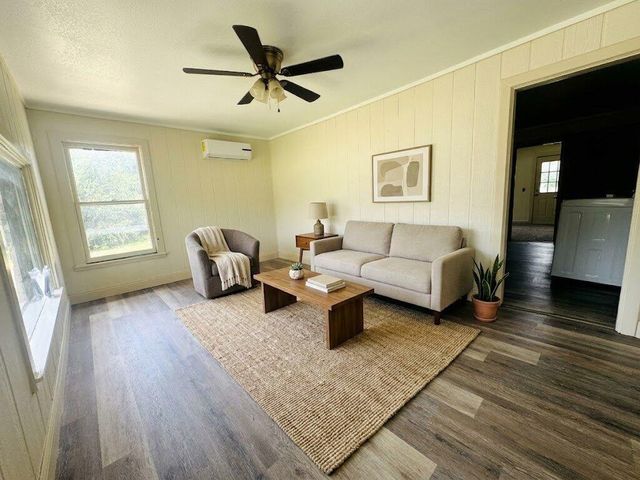 704 E 19th Street, San Angelo, TX 76903