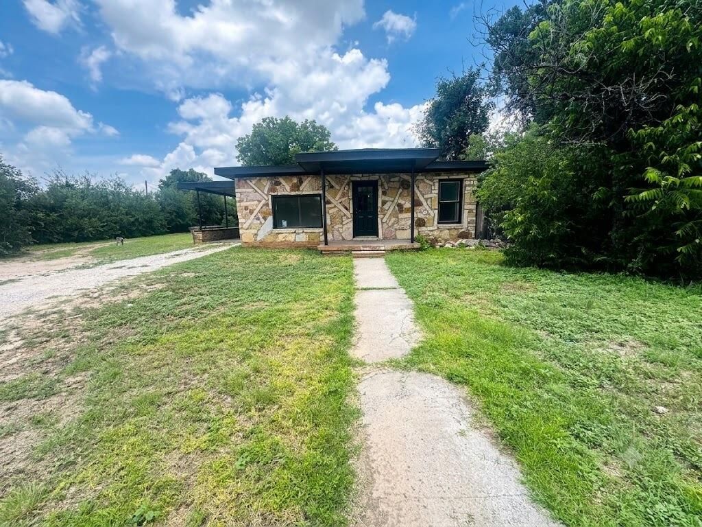 704 E 19th Street, San Angelo, TX 76903