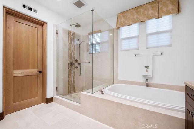 5 Sea View Lane, Newport Coast, CA 92657