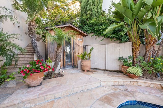 5 Sea View Lane, Newport Coast, CA 92657