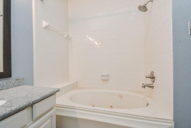 1923 Longmont Circle, Missouri City, TX 77489