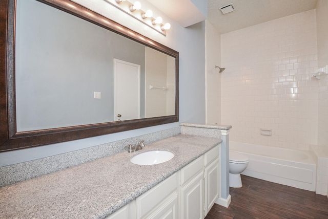 1923 Longmont Circle, Missouri City, TX 77489