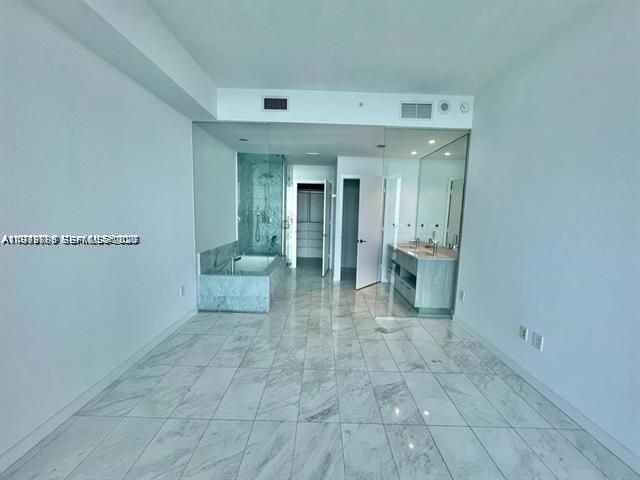 480 NE 31st St 902, Miami, FL 33137