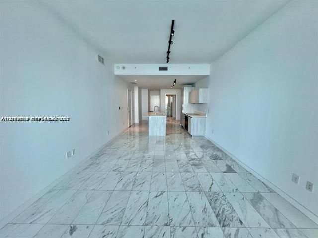 480 NE 31st St 902, Miami, FL 33137