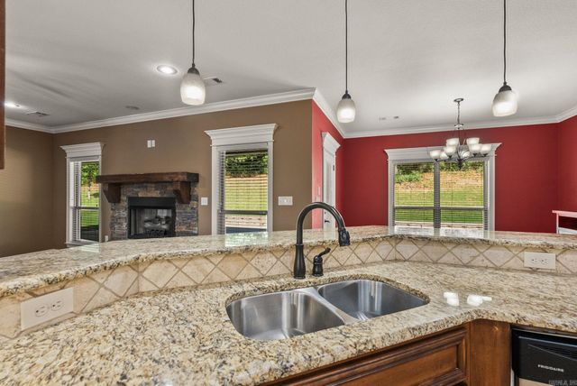 23 Sablewood Drive, Greenbrier, AR 72058