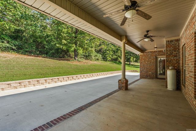 23 Sablewood Drive, Greenbrier, AR 72058
