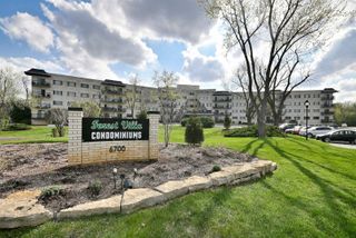 6700 S Brainard Avenue 110, Countryside, IL 60525