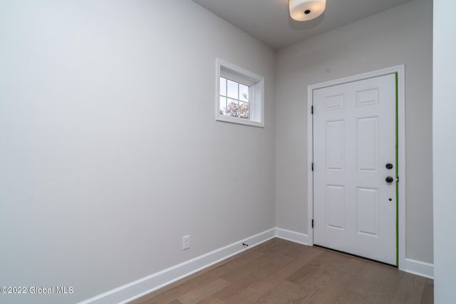 52 Priddle Lane, Colonie, NY 12110