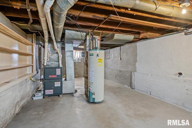 2100 N 16TH Street, Springfield, IL 62702