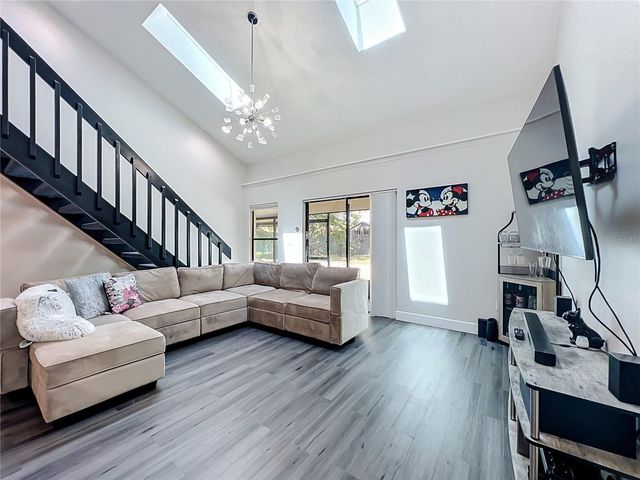 2832 HUNT CLUB LANE, Orlando, FL 32826