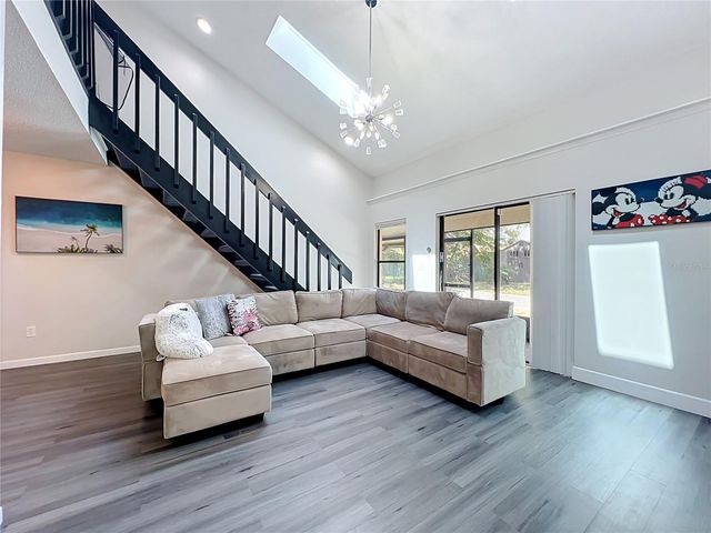 2832 HUNT CLUB LANE, Orlando, FL 32826