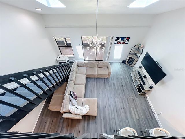 2832 HUNT CLUB LANE, Orlando, FL 32826