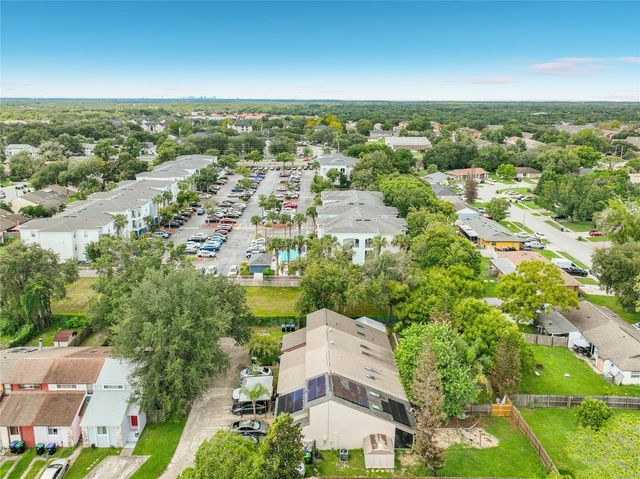 2832 HUNT CLUB LANE, Orlando, FL 32826