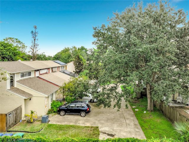 2832 HUNT CLUB LANE, Orlando, FL 32826
