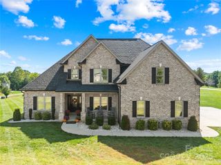 895 Oak Ridge Farms Circle, Newton, NC 28658