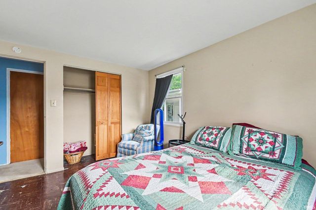 335 Preston Drive, South Bend, IN 46615