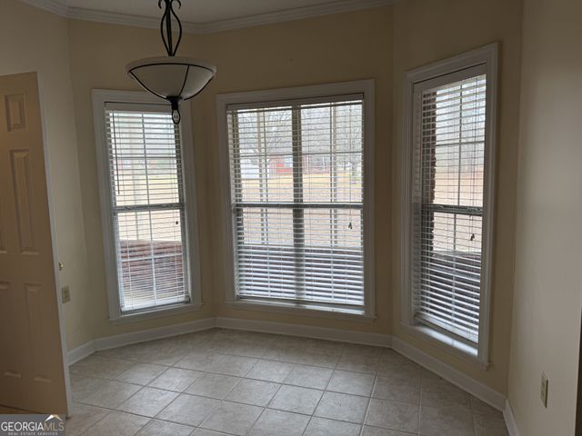102 Oak Circle, Glennville, GA 30427