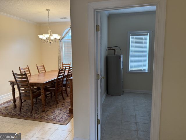 102 Oak Circle, Glennville, GA 30427