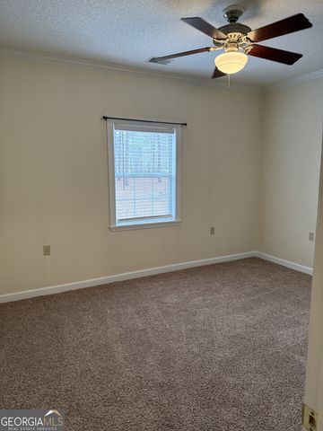 102 Oak Circle, Glennville, GA 30427