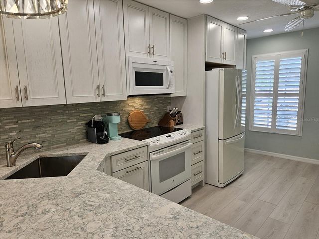 744 CADIZ ROAD 1, Venice, FL 34285