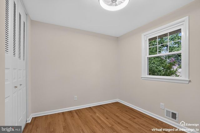 14521 LOCK DR, Centreville, VA 20120