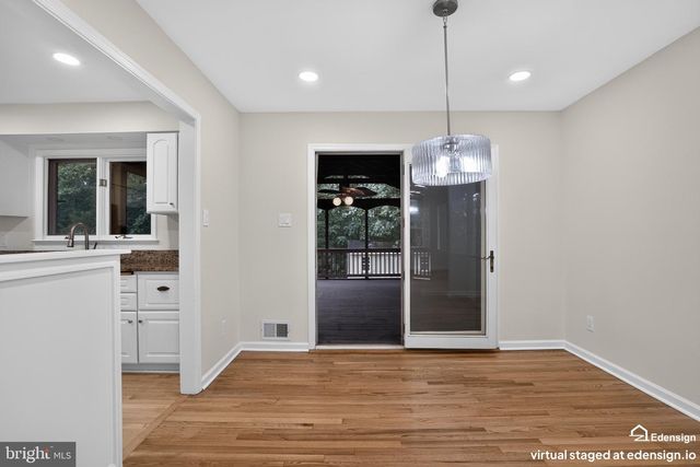 14521 LOCK DR, Centreville, VA 20120