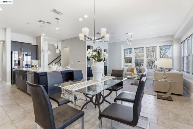 1380 Brookline Loop, Pleasanton, CA 94566