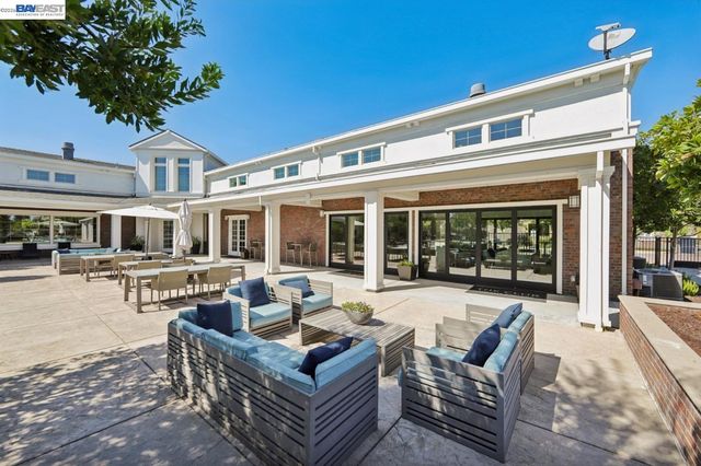 1380 Brookline Loop, Pleasanton, CA 94566