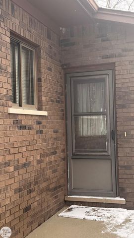 5374 Pointe Drive, East China Twp, MI 48054