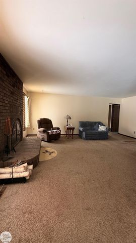 5374 Pointe Drive, East China Twp, MI 48054