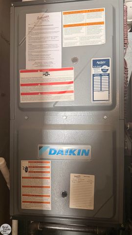 5374 Pointe Drive, East China Twp, MI 48054