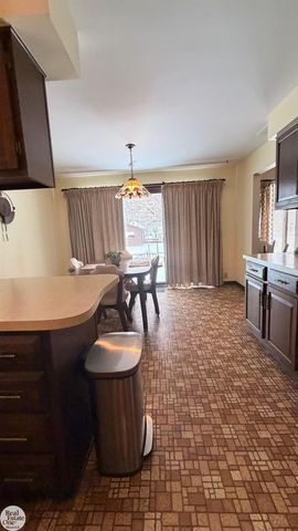 5374 Pointe Drive, East China Twp, MI 48054