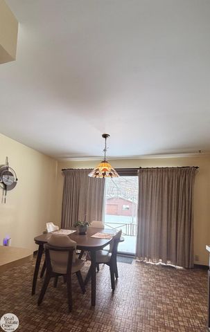 5374 Pointe Drive, East China Twp, MI 48054