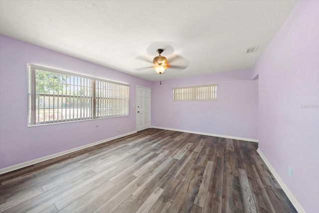 7504 91ST STREET, Seminole, FL 33777