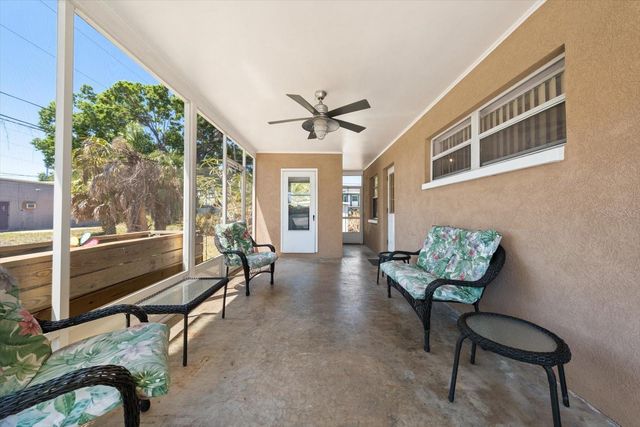 7504 91ST STREET, Seminole, FL 33777