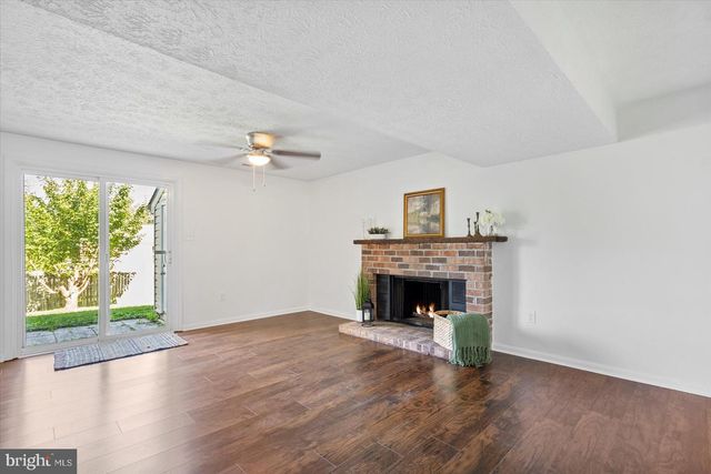 5 ALDEBURGH CT, Baltimore, MD 21237