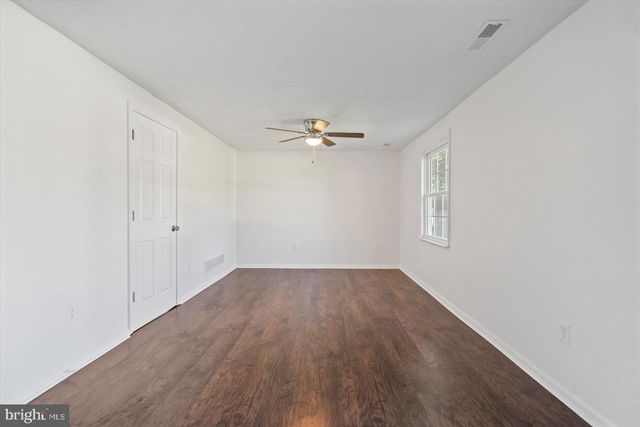 5 ALDEBURGH CT, Baltimore, MD 21237