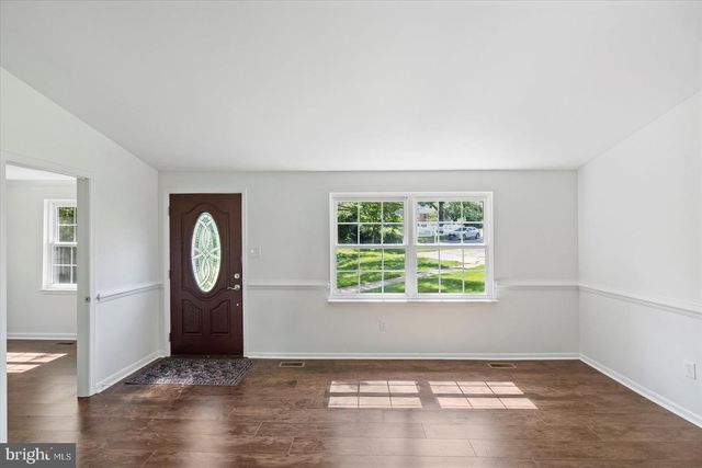 5 ALDEBURGH CT, Baltimore, MD 21237