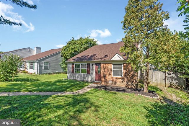 5 ALDEBURGH CT, Baltimore, MD 21237